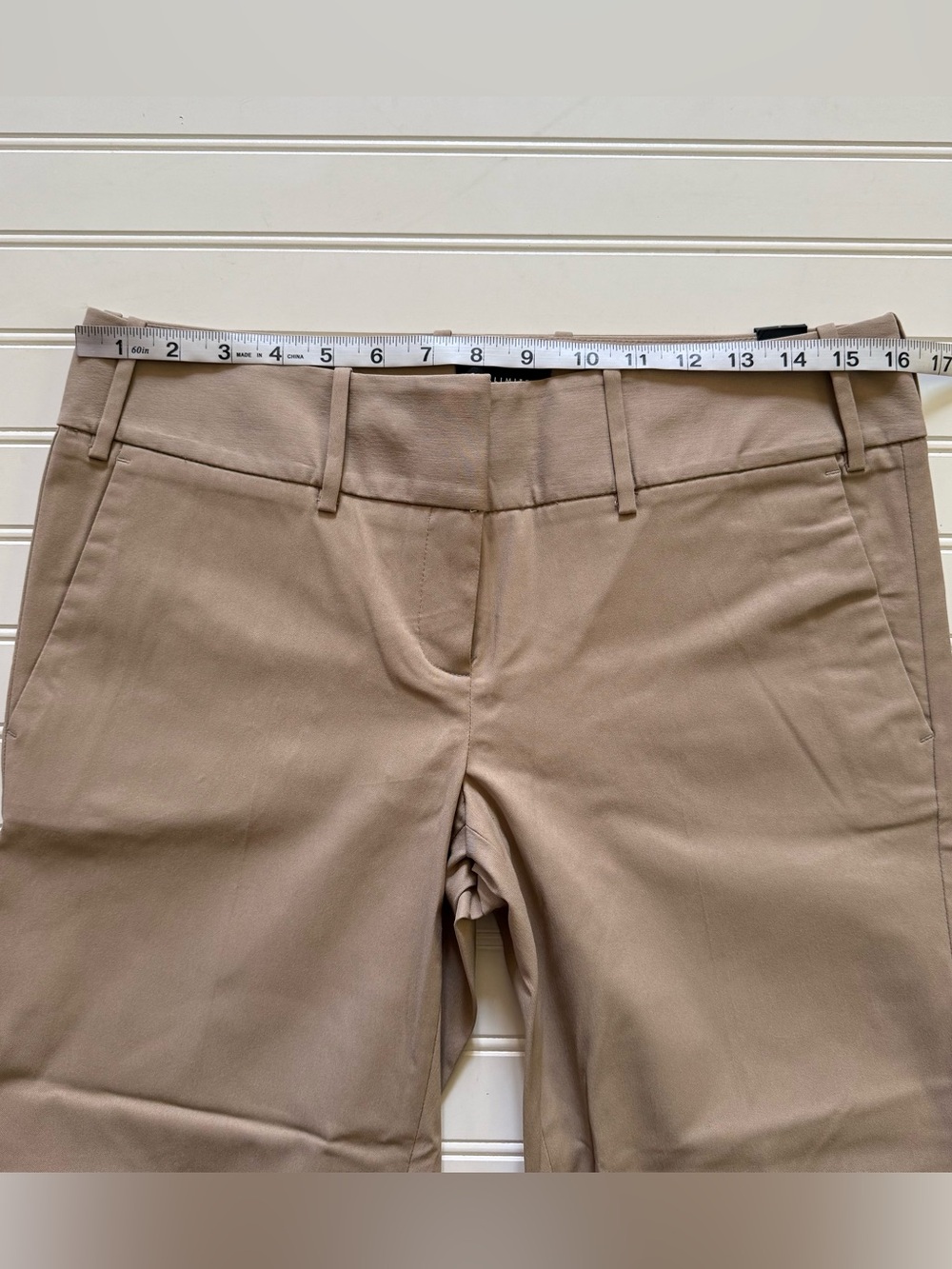 NWT The Limited Drew Fit Low Rise Straight Cropped Pants Size 8 - Picture 5 of 9